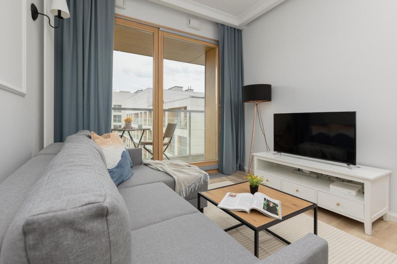 Stylish Apartment Kolejowa & Parking & Balcony By Noclegi Renters Варшава Экстерьер фото