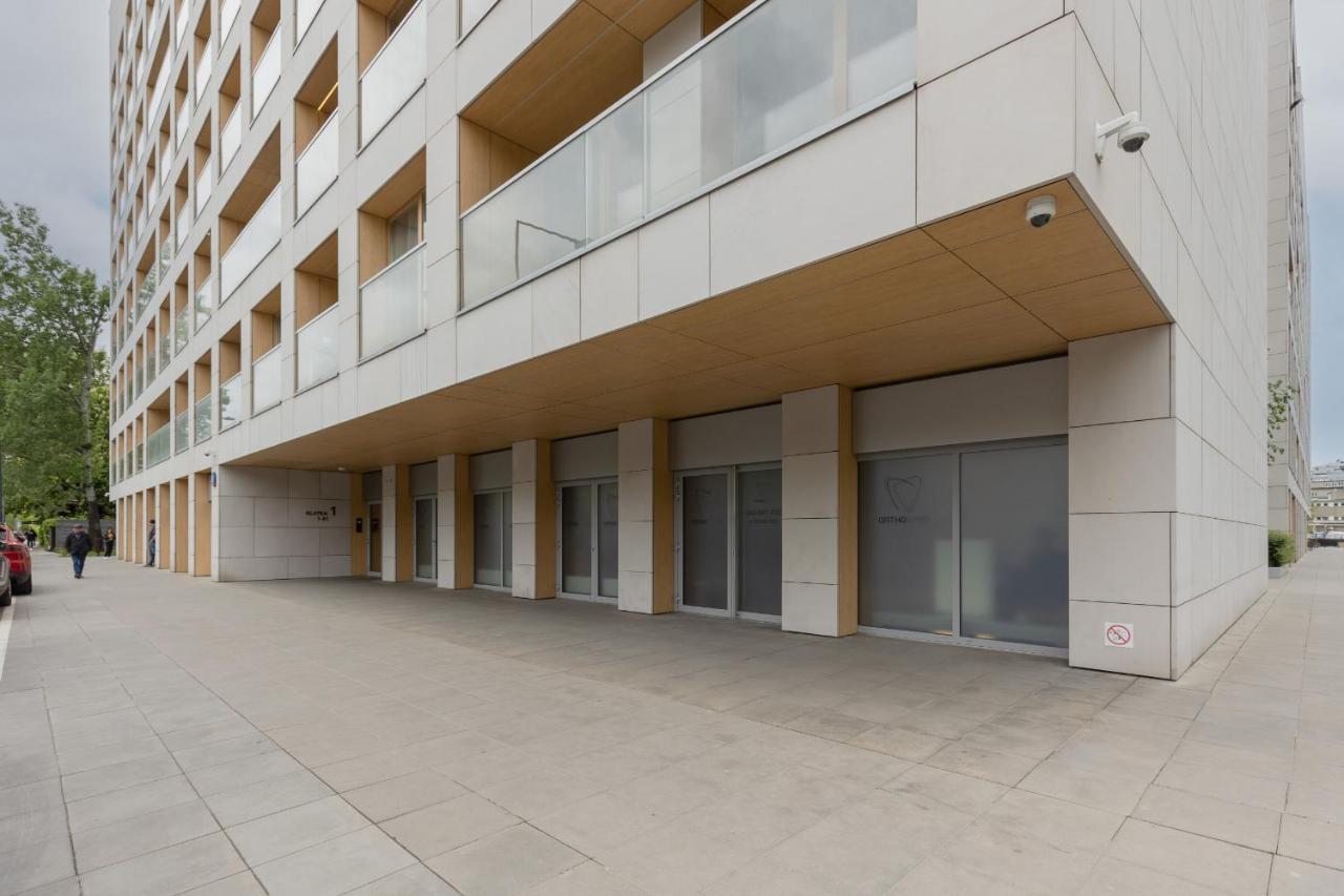 Stylish Apartment Kolejowa & Parking & Balcony By Noclegi Renters Варшава Экстерьер фото